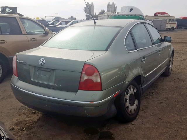 WVWMD63B63P030119 - 2003 VOLKSWAGEN PASSAT GL GREEN photo 4