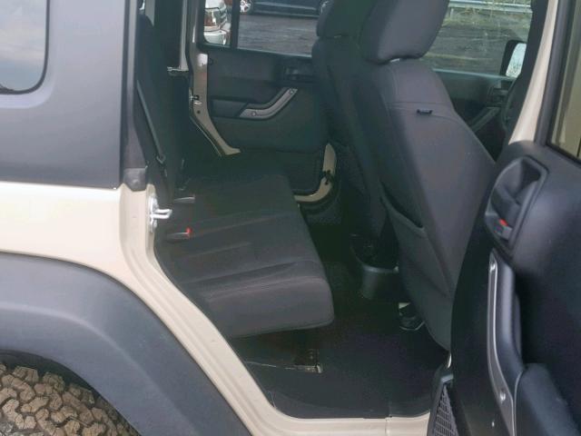 1C4HJWDG8HL734924 - 2017 JEEP WRANGLER U TAN photo 6