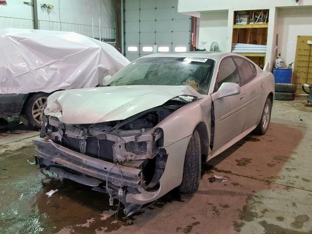2G2WP552461175267 - 2006 PONTIAC GRAND PRIX SILVER photo 2
