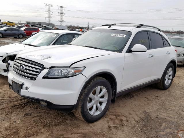 JNRAS08W55X218747 - 2005 INFINITI FX35 WHITE photo 2