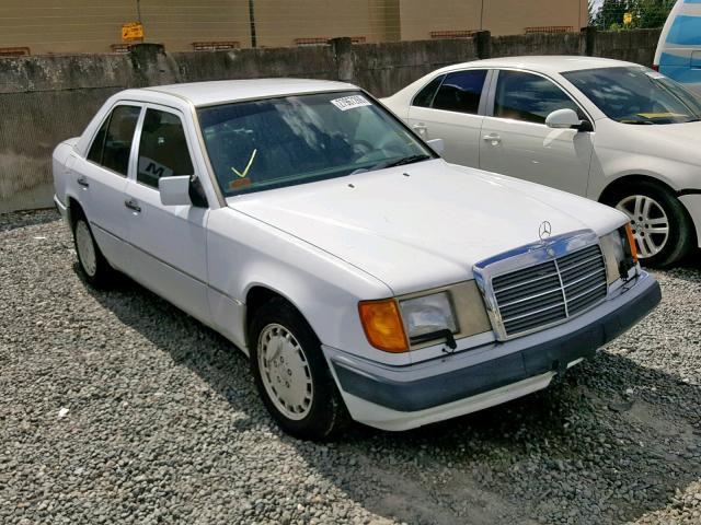 WDBEA28E1PB963744 - 1993 MERCEDES-BENZ 300 E 2.8 WHITE photo 1