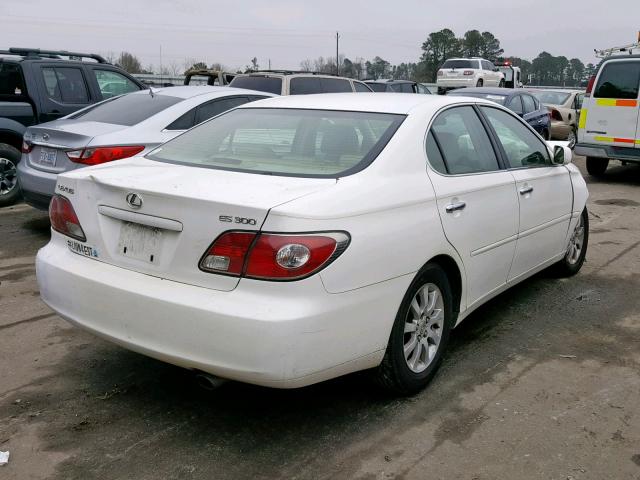 JTHBF30G720014050 - 2002 LEXUS ES 300 WHITE photo 4