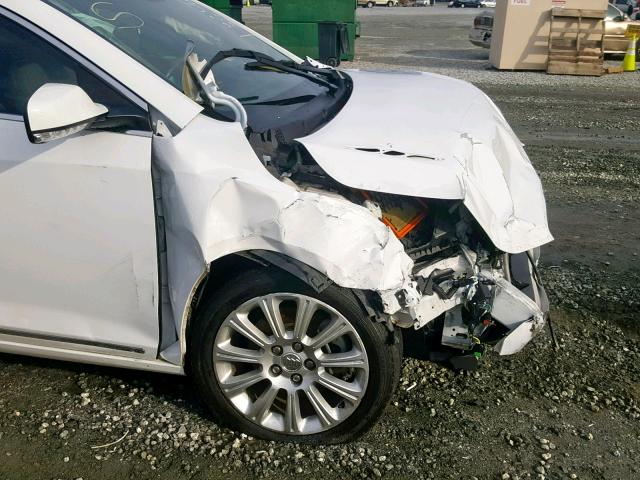 1G4GF5E32DF240064 - 2013 BUICK LACROSSE P WHITE photo 9