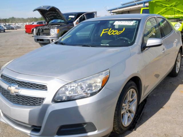 1G11D5RR1DF114530 - 2013 CHEVROLET MALIBU 1LT ვერცხლისფერი ფოტო 9