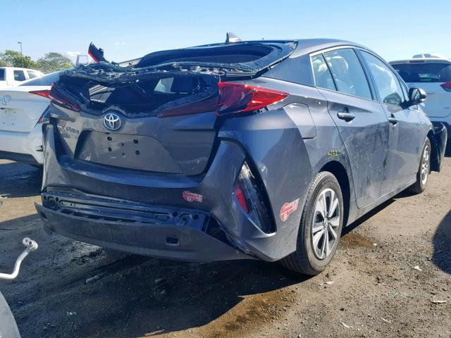 JTDKARFPXH3064877 - 2017 TOYOTA PRIUS PRIM GRAY photo 4