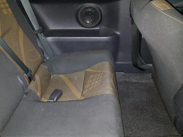 JTKJF5C73C3026547 - 2012 TOYOTA SCION TC 黄色 照片 6