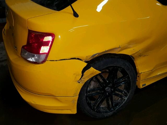 JTKJF5C73C3026547 - 2012 TOYOTA SCION TC 黄色 照片 9