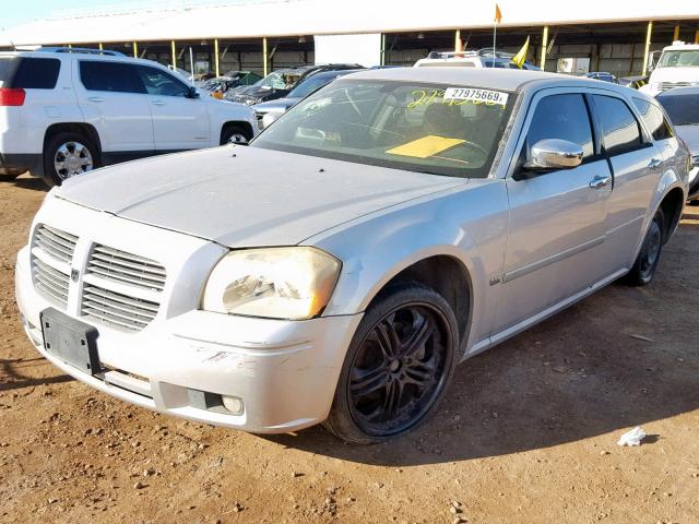 2D4FV47V56H392243 - 2006 DODGE MAGNUM SXT SILVER photo 2