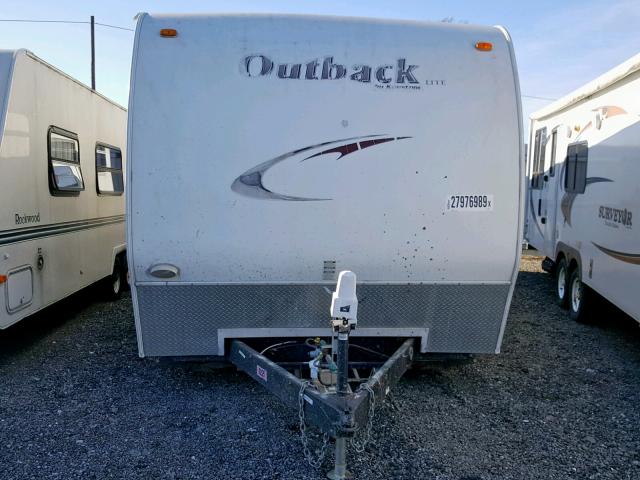 4YDT28R289B450357 - 2009 KEYSTONE OUTBACK WHITE photo 2