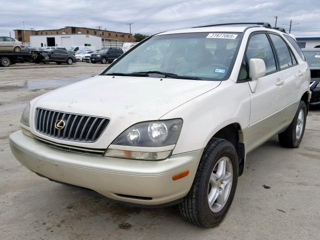 JT6HF10U8Y0127222 - 2000 LEXUS RX 300 WHITE photo 2