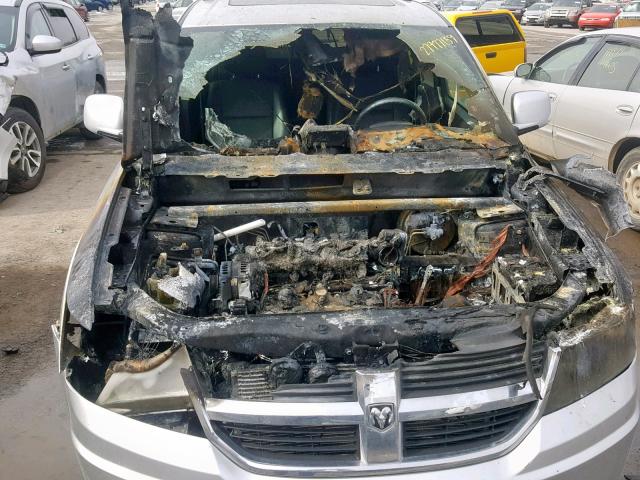 3D4PH9FV9AT249662 - 2010 DODGE JOURNEY R/ SILVER photo 9