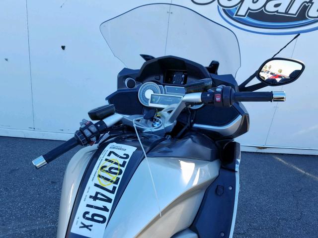 WB1061203CZZ22471 - 2012 BMW K1600 GTL SILVER photo 5