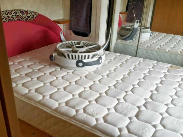 4YDF2952824059194 - 2002 KEYSTONE MONTANA WHITE photo 7