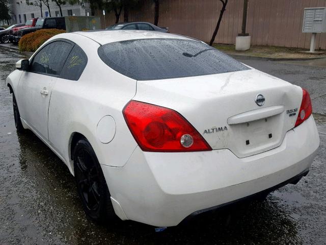 1N4BL24E78C158238 - 2008 NISSAN ALTIMA 3.5 WHITE photo 3