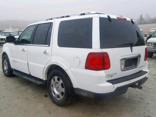 5LMFU28545LJ03365 - 2005 LINCOLN NAVIGATOR WHITE photo 3