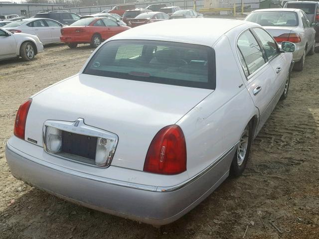 1LNHM82W1YY888564 - 2000 LINCOLN TOWN CAR S WHITE photo 9