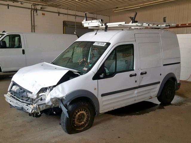 NM0LS7CN7AT033551 - 2010 FORD TRANSIT CO WHITE photo 2