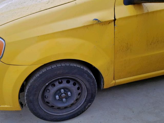 KL1TD5DE4AB130641 - 2010 CHEVROLET AVEO LS YELLOW photo 9