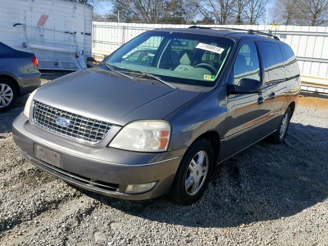 2FMZA52216BA56774 - 2006 FORD FREESTAR S GRAY photo 2