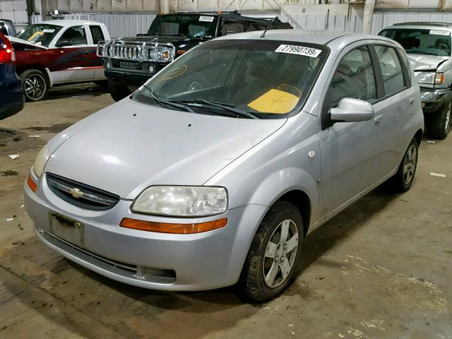 KL1TD66637B744004 - 2007 CHEVROLET AVEO BASE Күміс фото 2