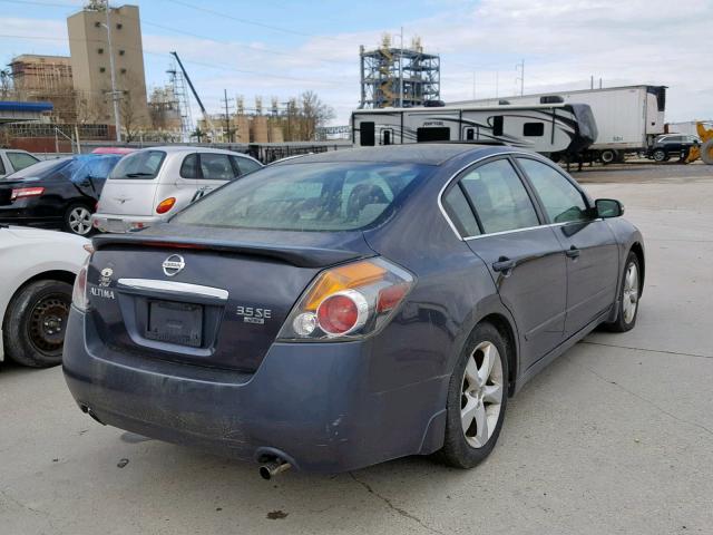 1N4BL21E88C185842 - 2008 NISSAN ALTIMA 3.5 GRAY photo 4