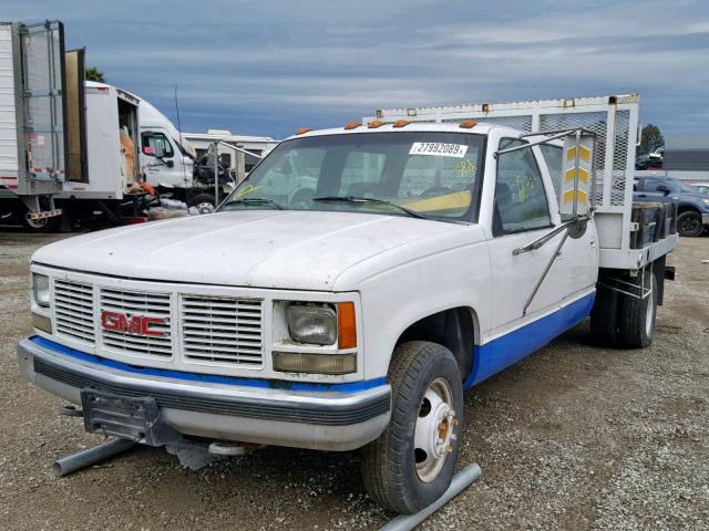 1GTHC33N8NJ713779 - 1992 GMC SIERRA C35 WHITE photo 2