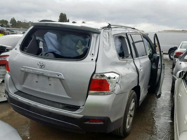 5TDZK3EH2DS123349 - 2013 TOYOTA HIGHLANDER GRAY photo 4