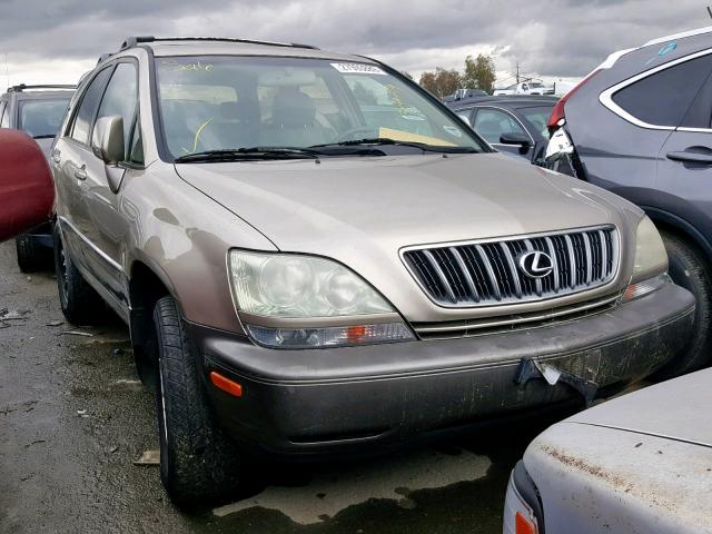 JTJHF10U310202940 - 2001 LEXUS RX 300 GOLD photo 1