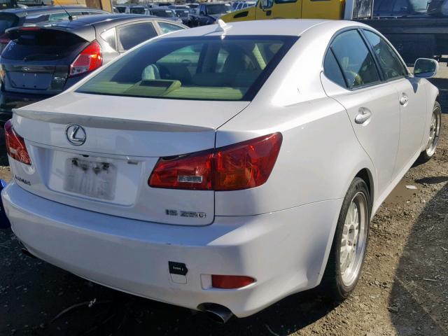 JTHBK262275044780 - 2007 LEXUS IS 250 WHITE photo 4