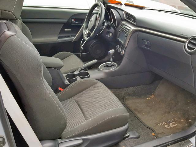 JTKJF5C72E3069375 - 2014 TOYOTA SCION TC ვერცხლისფერი ფოტო 5