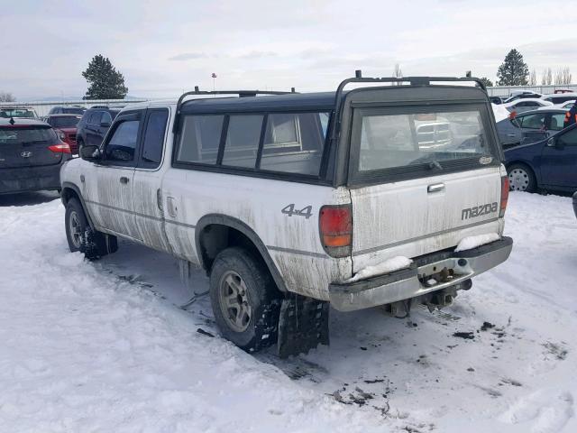 4F4DR17X1RTN11428 - 1994 MAZDA B4000 CAB WHITE photo 3