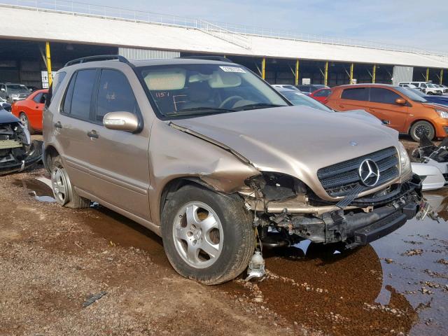 4JGAB54E42A311151 - 2002 MERCEDES-BENZ ML 320 BEIGE photo 1