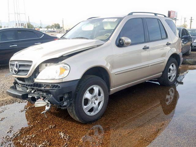 4JGAB54E42A311151 - 2002 MERCEDES-BENZ ML 320 BEIGE photo 2