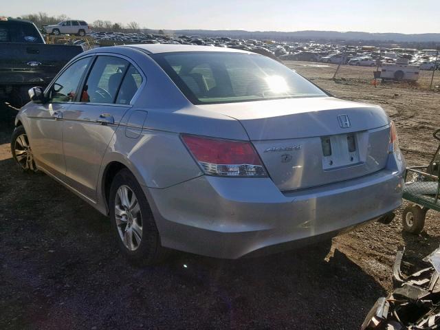 1HGCP2F49AA105485 - 2010 HONDA ACCORD LXP SILVER photo 3