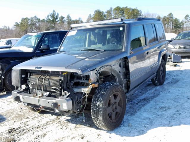 1J8HG48KX7C609027 - 2007 JEEP COMMANDER GRAY photo 2