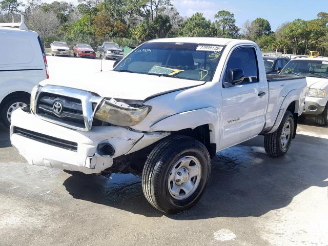 5TENX62N46Z214432 - 2006 TOYOTA TACOMA PRE WHITE photo 2