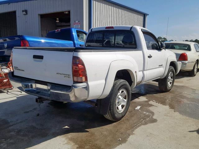 5TENX62N46Z214432 - 2006 TOYOTA TACOMA PRE WHITE photo 4