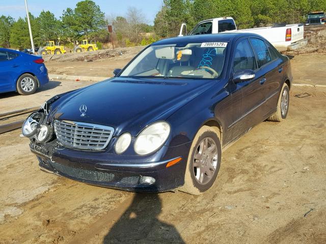 WDBUF65J65A713540 - 2005 MERCEDES-BENZ E 320 BLUE photo 2