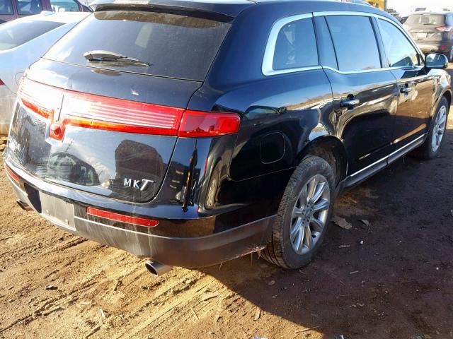 2LMHJ5AT8HBL00823 - 2017 LINCOLN MKT BLACK photo 4