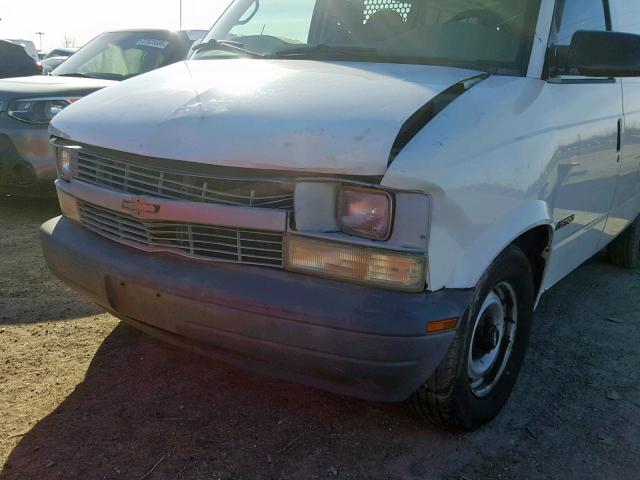 1GCDM19W4YB103215 - 2000 CHEVROLET ASTRO WHITE photo 9