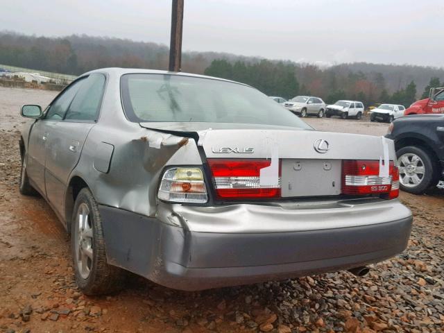 JT8BF28G9Y5077774 - 2000 LEXUS ES 300 SILVER photo 3