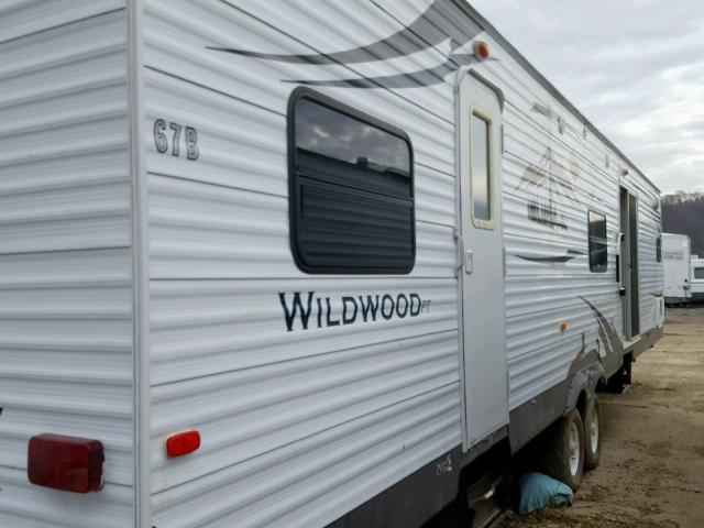 4X4TWDR208M049012 - 2008 OTHER RV WHITE photo 4