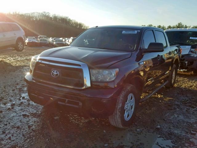 5TFEY5F16CX122403 - 2012 TOYOTA TUNDRA CRE BLACK photo 2