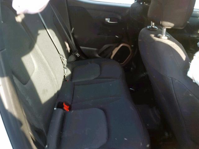 ZACCJAAT4FPC02271 - 2015 JEEP RENEGADE S თეთრი ფოტო 6