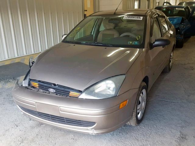 1FAFP34Z14W136596 - 2004 FORD FOCUS SE C GOLD photo 2