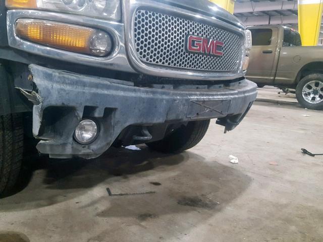 1GKEK63U44J248418 - 2004 GMC YUKON DENA BLACK photo 9