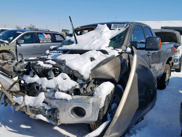 5TFBV541X7X005797 - 2007 TOYOTA TUNDRA DOU GRAY photo 2