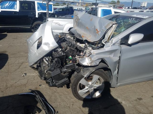 KMHDH4AE6CU345375 - 2012 HYUNDAI ELANTRA GLS  photo 9