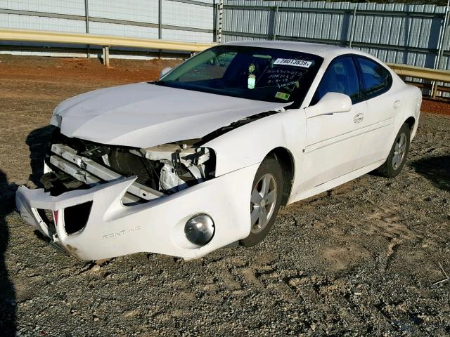 2G2WP552271164589 - 2007 PONTIAC GRAND PRIX WHITE photo 2