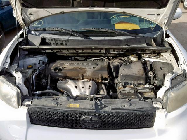 JTLKE50E281046975 - 2008 SCION XB WHITE photo 7